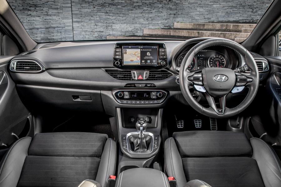 Торпедо Hyundai i30 N (PD) 2017 года  (UK) (фото 33 из 40)